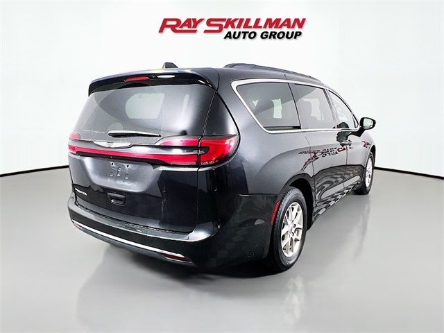 2022 Chrysler Pacifica Touring-L