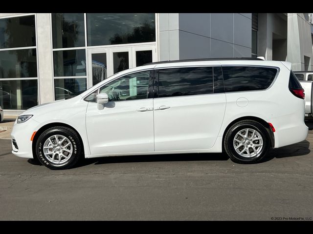 2022 Chrysler Pacifica Touring-L