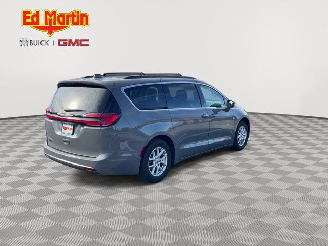 2022 Chrysler Pacifica Touring-L