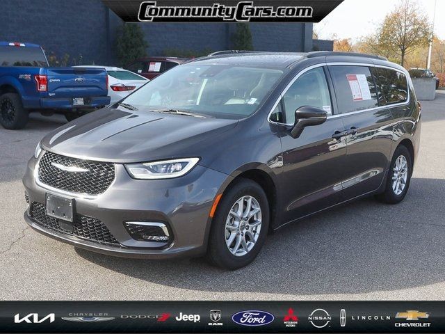 2022 Chrysler Pacifica Touring-L