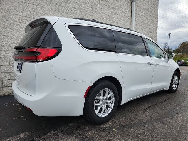 2022 Chrysler Pacifica Touring-L