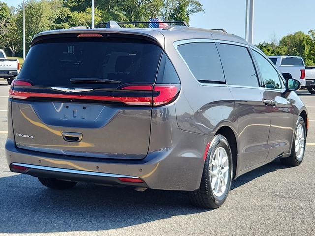 2022 Chrysler Pacifica Touring-L