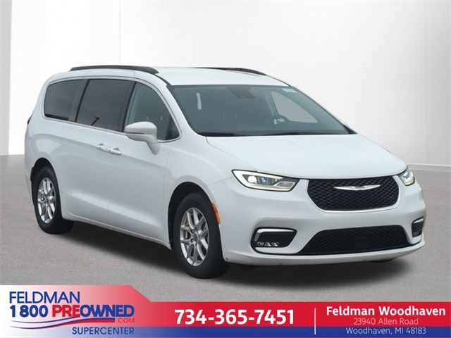 2022 Chrysler Pacifica Touring-L