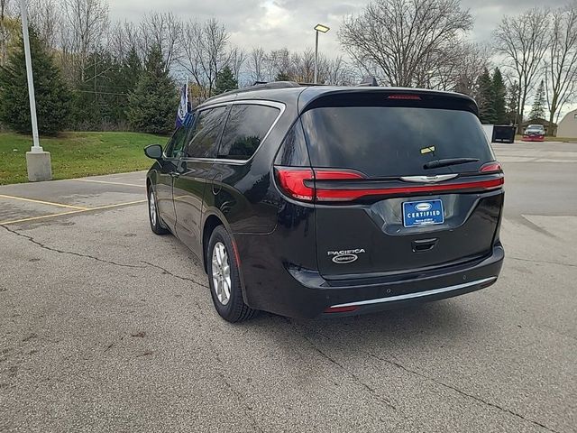 2022 Chrysler Pacifica Touring-L