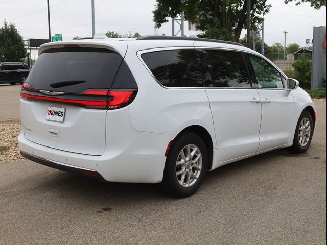 2022 Chrysler Pacifica Touring-L