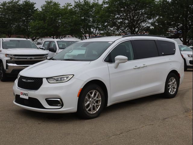 2022 Chrysler Pacifica Touring-L