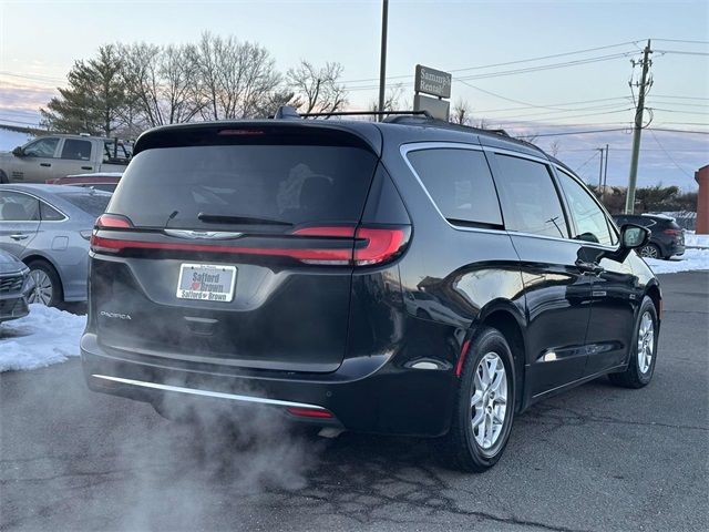 2022 Chrysler Pacifica Touring-L