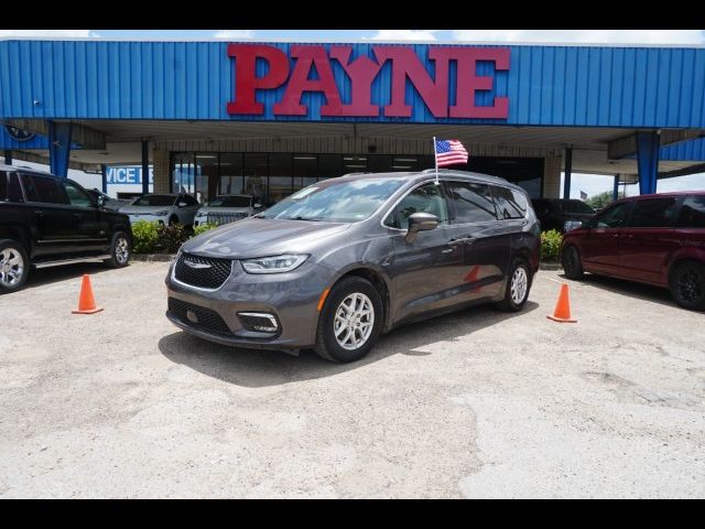 2022 Chrysler Pacifica Touring-L