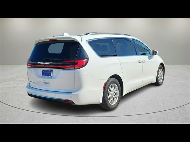 2022 Chrysler Pacifica Touring-L