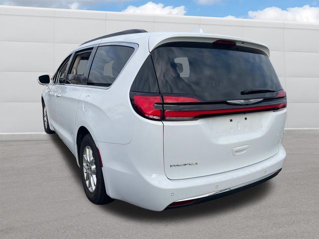 2022 Chrysler Pacifica Touring-L