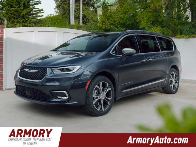 2022 Chrysler Pacifica Touring-L