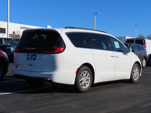 2022 Chrysler Pacifica Touring-L