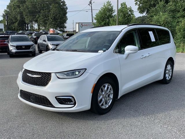 2022 Chrysler Pacifica Touring-L