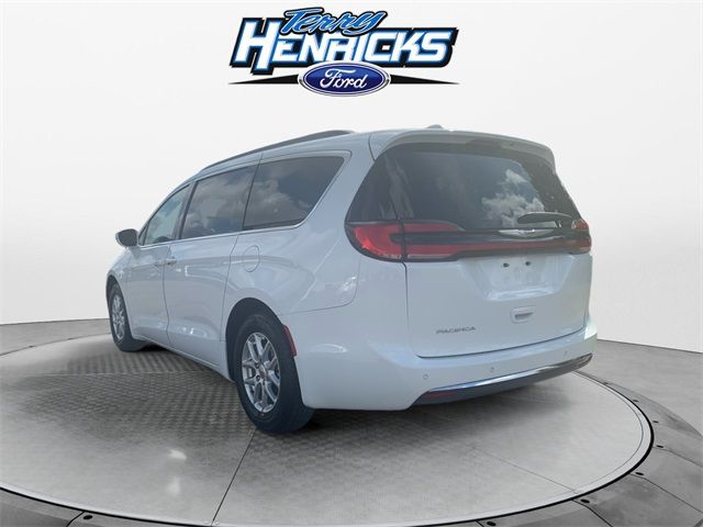 2022 Chrysler Pacifica Touring-L