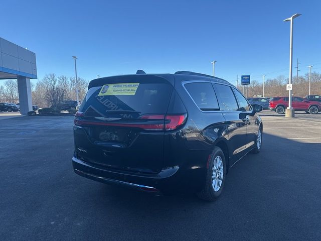 2022 Chrysler Pacifica Touring-L