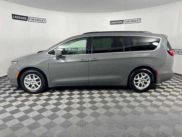 2022 Chrysler Pacifica Touring-L