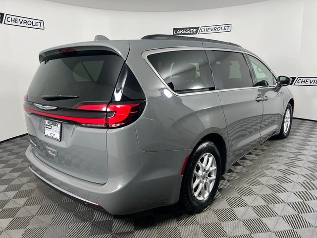 2022 Chrysler Pacifica Touring-L