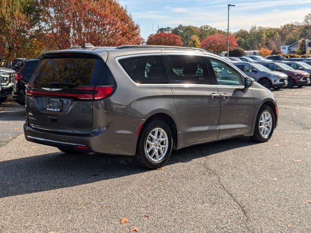 2022 Chrysler Pacifica Touring-L