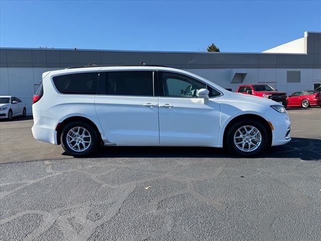 2022 Chrysler Pacifica Touring-L