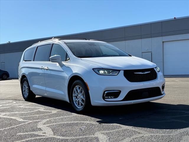 2022 Chrysler Pacifica Touring-L