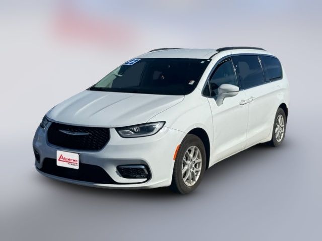 2022 Chrysler Pacifica Touring-L