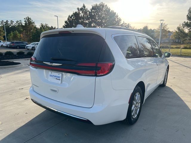 2022 Chrysler Pacifica Touring-L