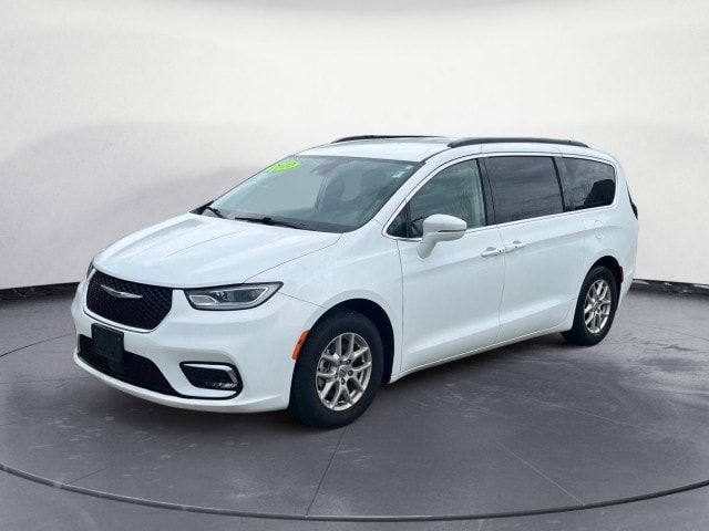 2022 Chrysler Pacifica Touring-L