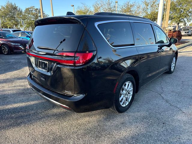 2022 Chrysler Pacifica Touring-L