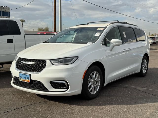 2022 Chrysler Pacifica Touring-L