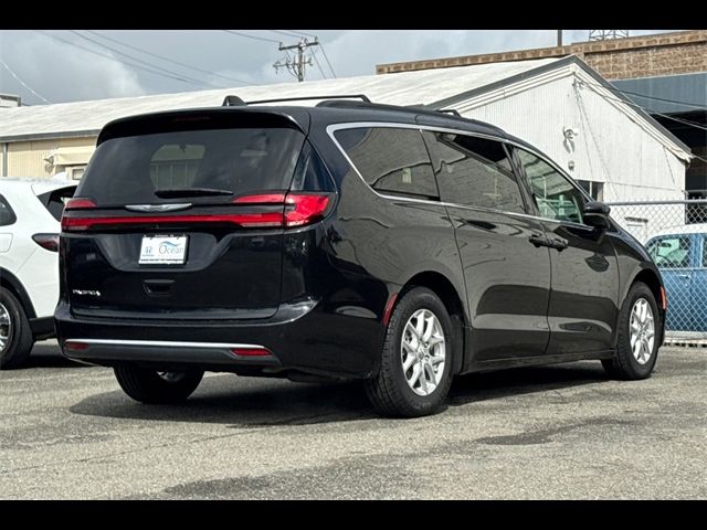 2022 Chrysler Pacifica Touring-L