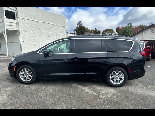 2022 Chrysler Pacifica Touring-L