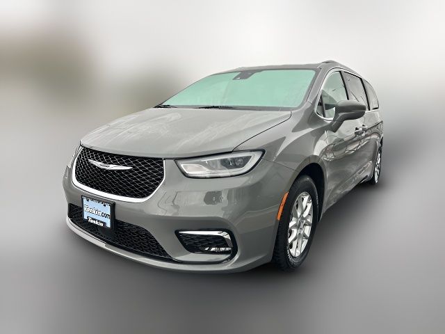 2022 Chrysler Pacifica Touring-L