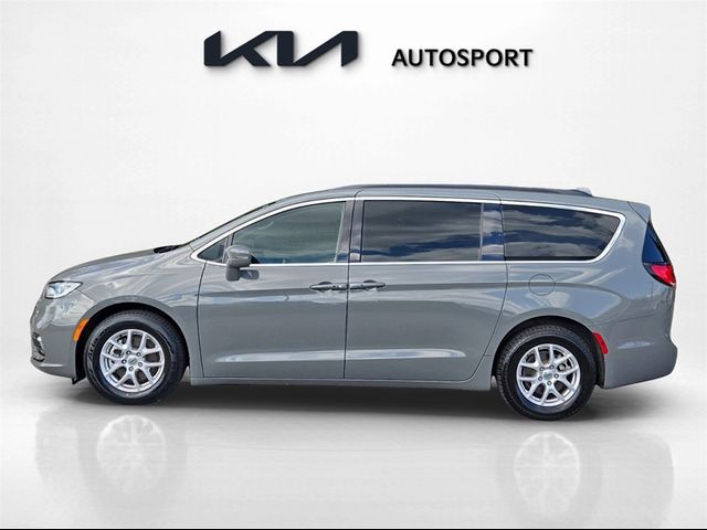 2022 Chrysler Pacifica Touring-L