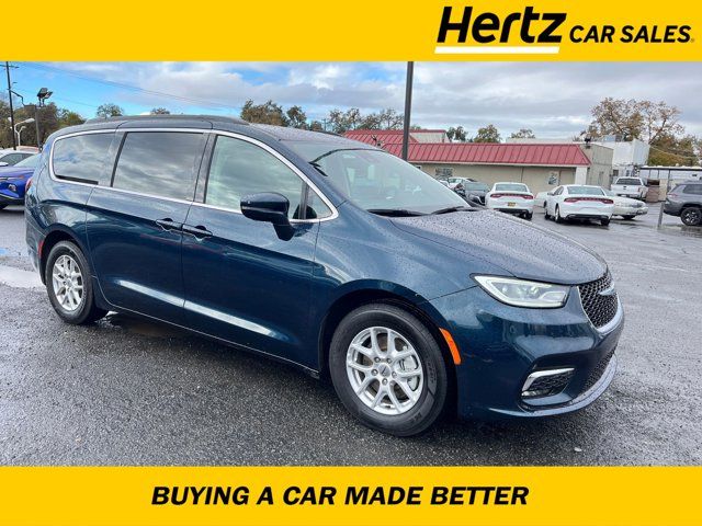 2022 Chrysler Pacifica Touring-L