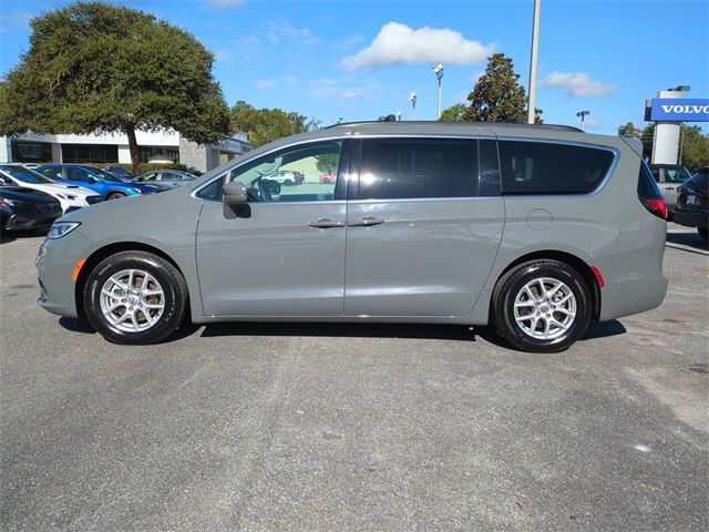 2022 Chrysler Pacifica Touring-L