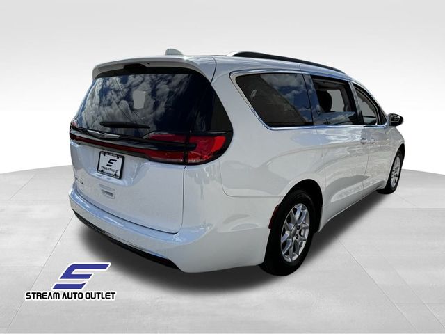 2022 Chrysler Pacifica Touring-L