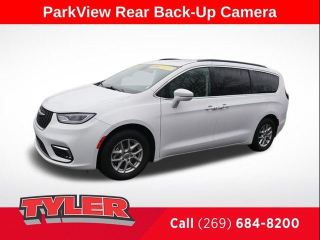 2022 Chrysler Pacifica Touring-L