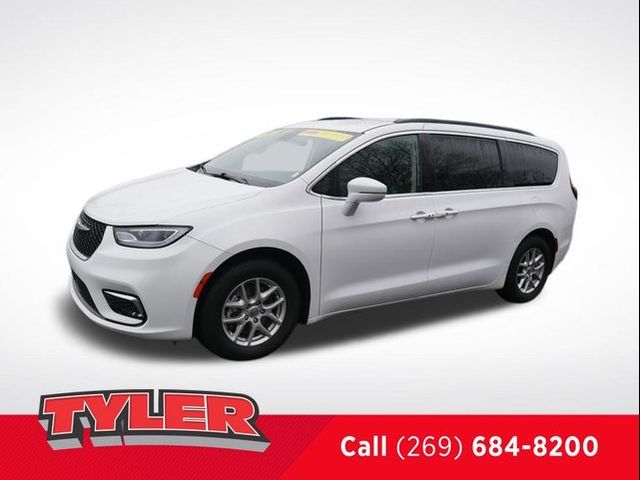 2022 Chrysler Pacifica Touring-L