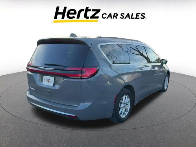 2022 Chrysler Pacifica Touring-L