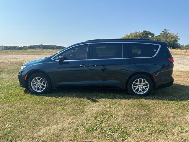 2022 Chrysler Pacifica Touring-L