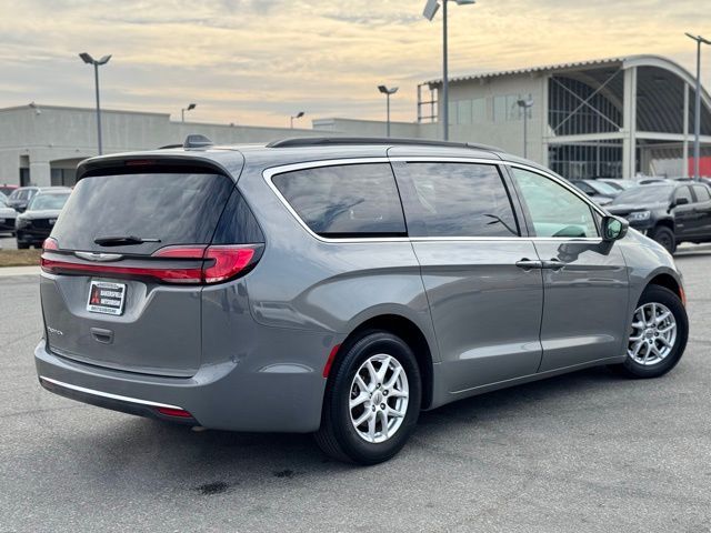 2022 Chrysler Pacifica Touring-L