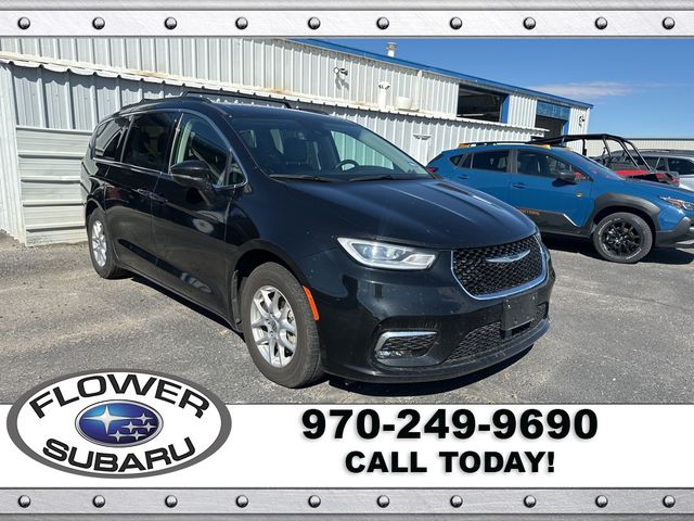 2022 Chrysler Pacifica Touring-L