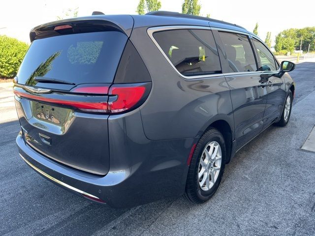 2022 Chrysler Pacifica Touring-L