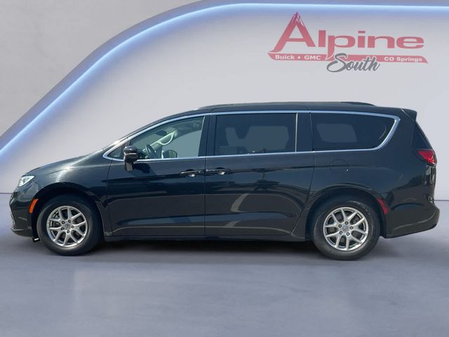 2022 Chrysler Pacifica Touring-L