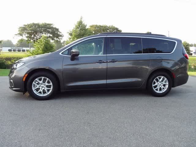 2022 Chrysler Pacifica Touring-L