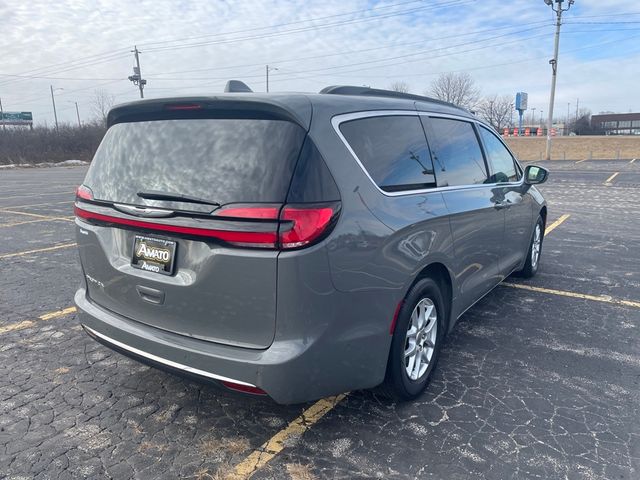 2022 Chrysler Pacifica Touring-L