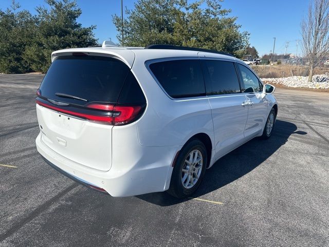 2022 Chrysler Pacifica Touring-L