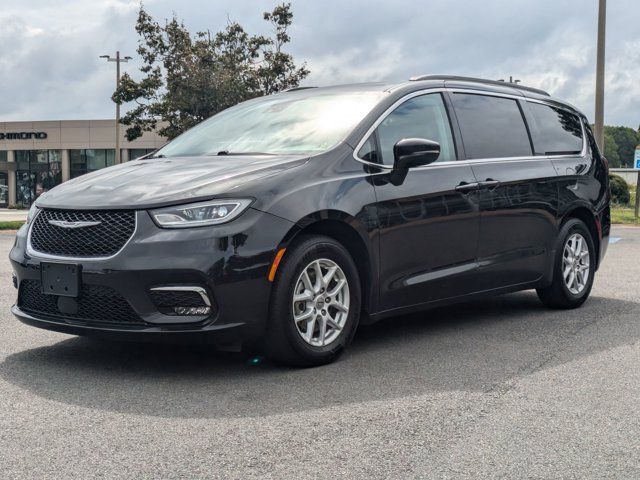 2022 Chrysler Pacifica Touring-L