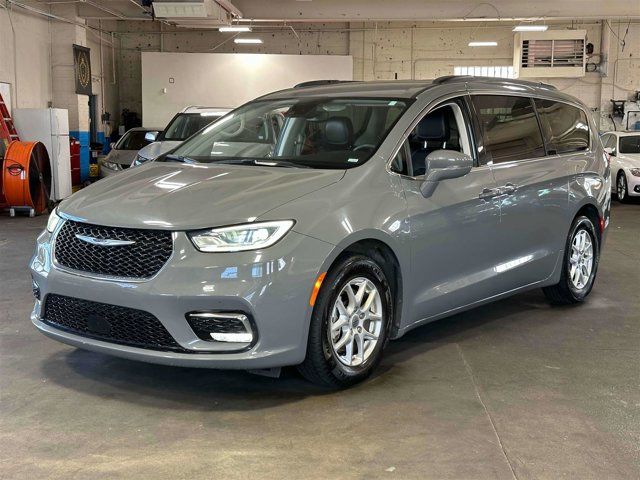 2022 Chrysler Pacifica Touring-L