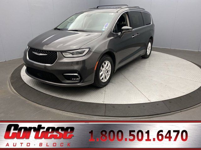 2022 Chrysler Pacifica Touring-L